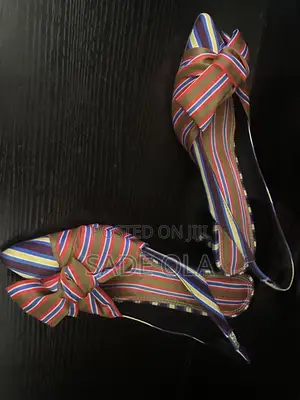 (Id- 03) Asos Design Screwball Stripe Mid Heels