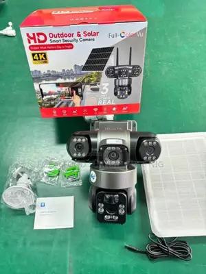 Solar-Powered Auto_tracking Complete 3 Lens CCTV Camera Ultra Hd 