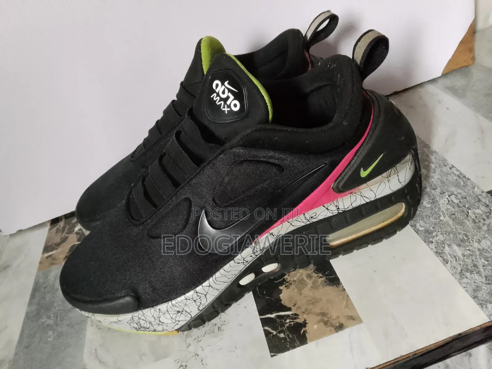Black Nike Shoe Size 41