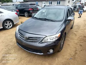 Toyota Corolla LE 4dr Sedan (1.8L 4cyl 4A) 2011 Gray