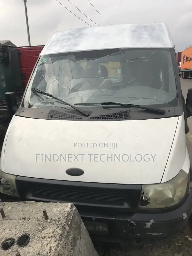 Ford Transit 2005 White