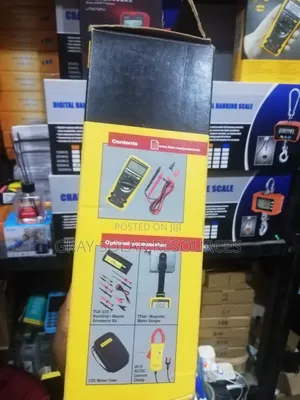 Fluke 175 True-RMS Digital Multimeter