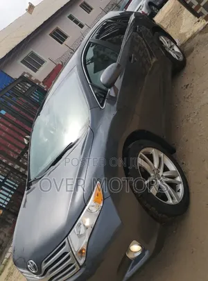 Toyota Venza 2010 Gray