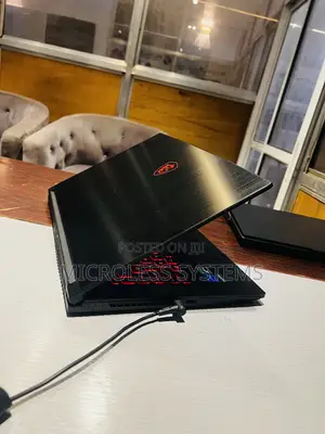 Laptop MSI GF63 16GB Intel Core i7 SSD 1T