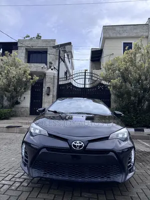 Toyota Corolla XSE 4dr Sedan (1.8L 4cyl CVT) 2017 Black