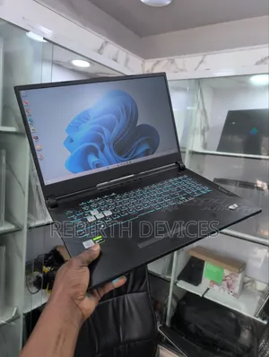 Laptop Asus ROG Strix G731G 16GB Intel Core i7 SSD 512GB