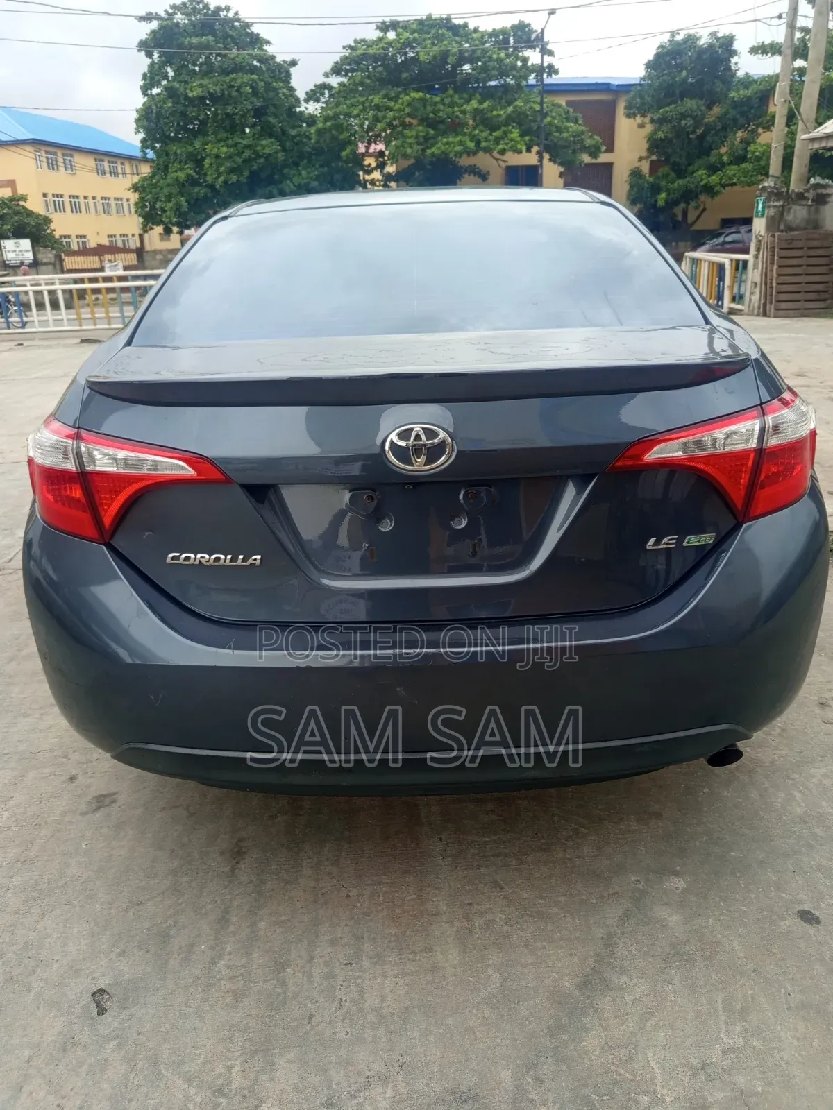 Toyota Corolla 2016 Gray