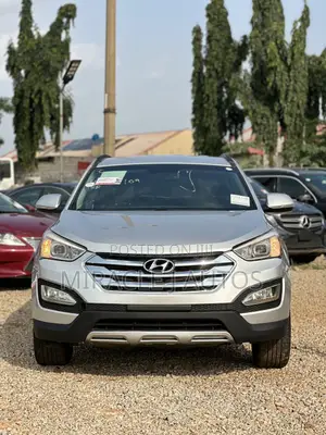 Hyundai Santa Fe 2013 Silver