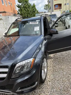 Mercedes-Benz GLK-Class 350 4MATIC 2014 Gray