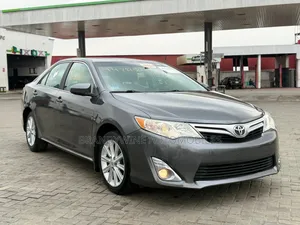Toyota Camry 2012 Gray