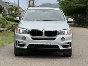BMW X5 xDrive35i AWD (3.0L 6cyl 8A) 2016 Silver