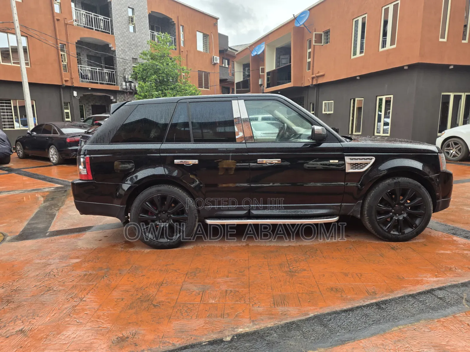 Land Rover Range Rover Sport 2012 Black