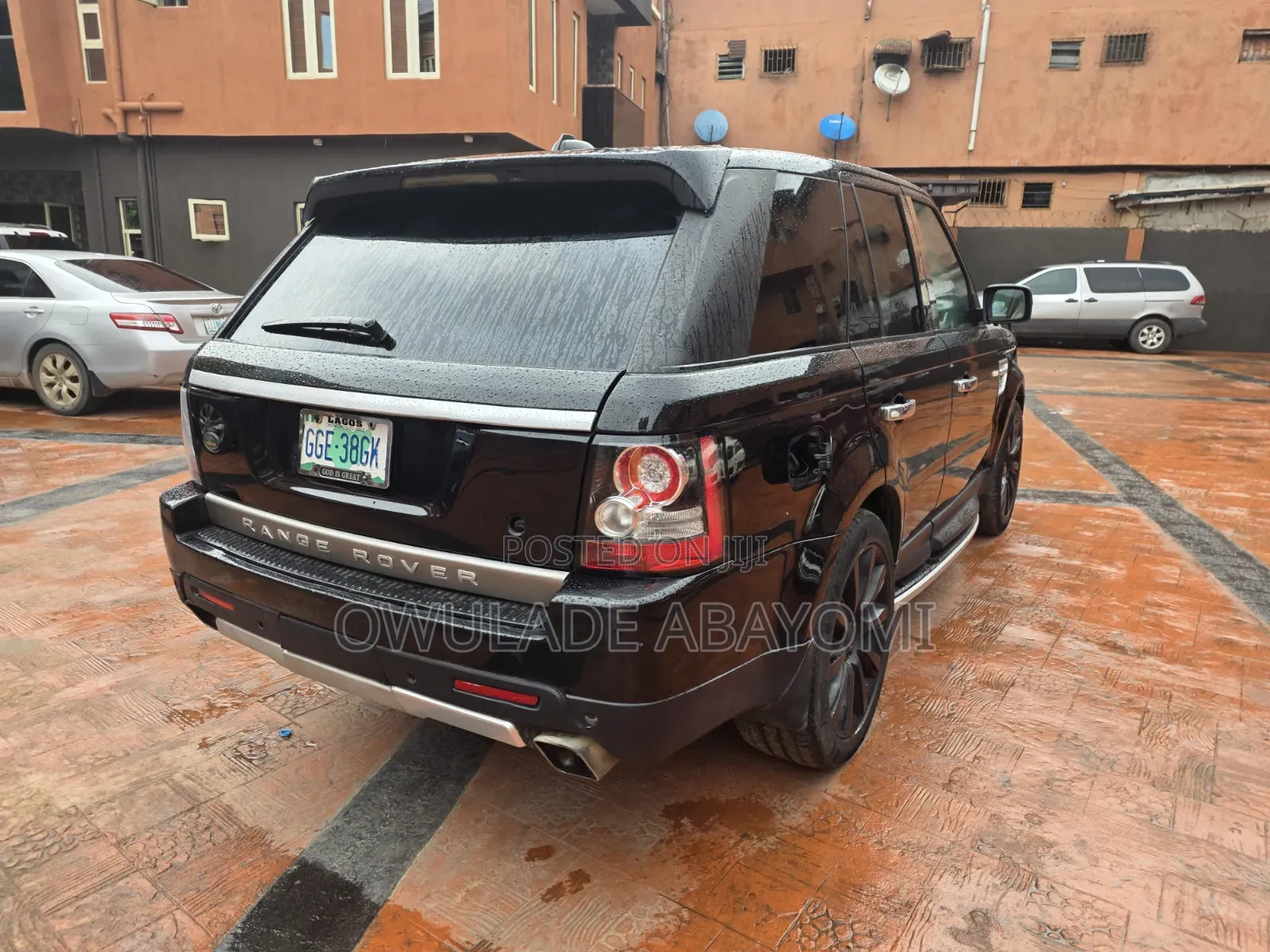 Land Rover Range Rover Sport 2012 Black