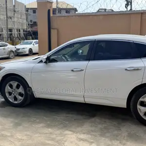 Honda Crosstour 2012 White