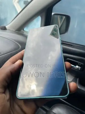 Tecno Camon 19 128 GB Blue