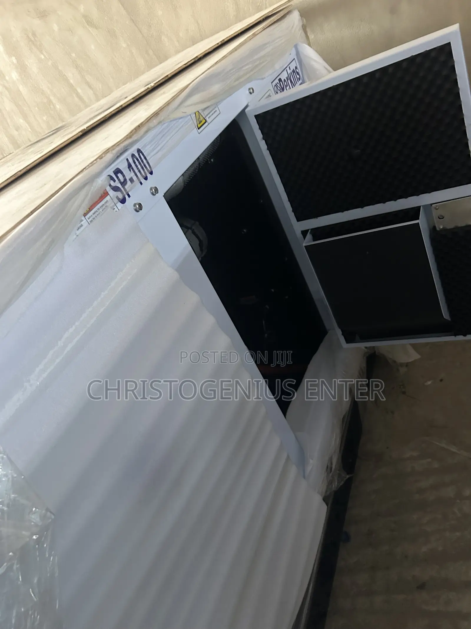 100kva Perkins Soundproof Generator Set