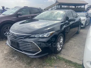 Toyota Avalon 2020 Black