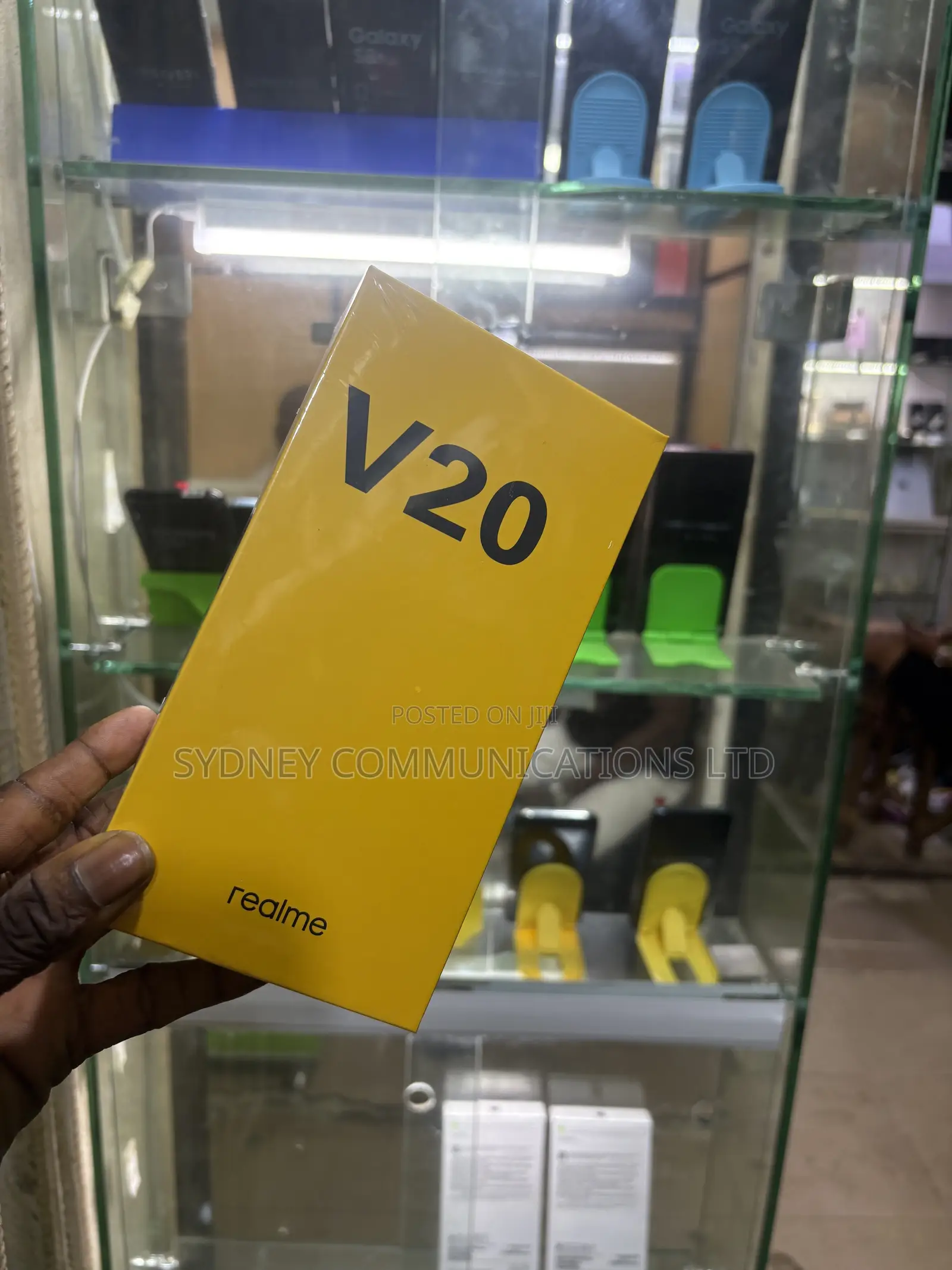 New Realme V20 128 GB Black