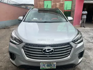 Hyundai Santa Fe 2017 Silver
