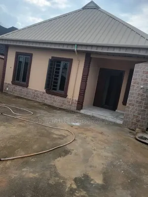 3bdrm Bungalow in Ayobo for rent
