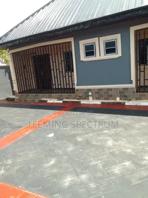 1bdrm Apartment in Benin City for rent
