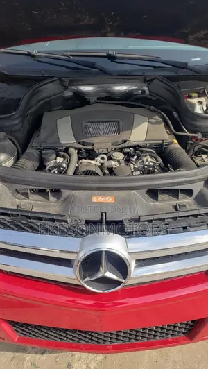 Mercedes-Benz GLK-Class 2012 Red
