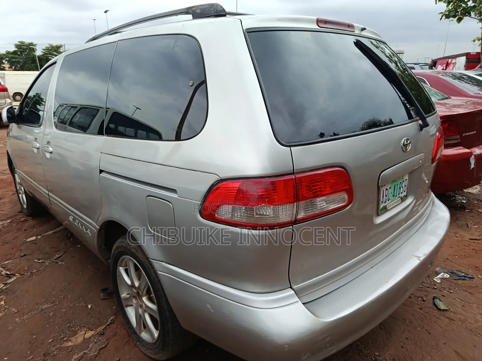 Toyota Sienna 2002 Silver