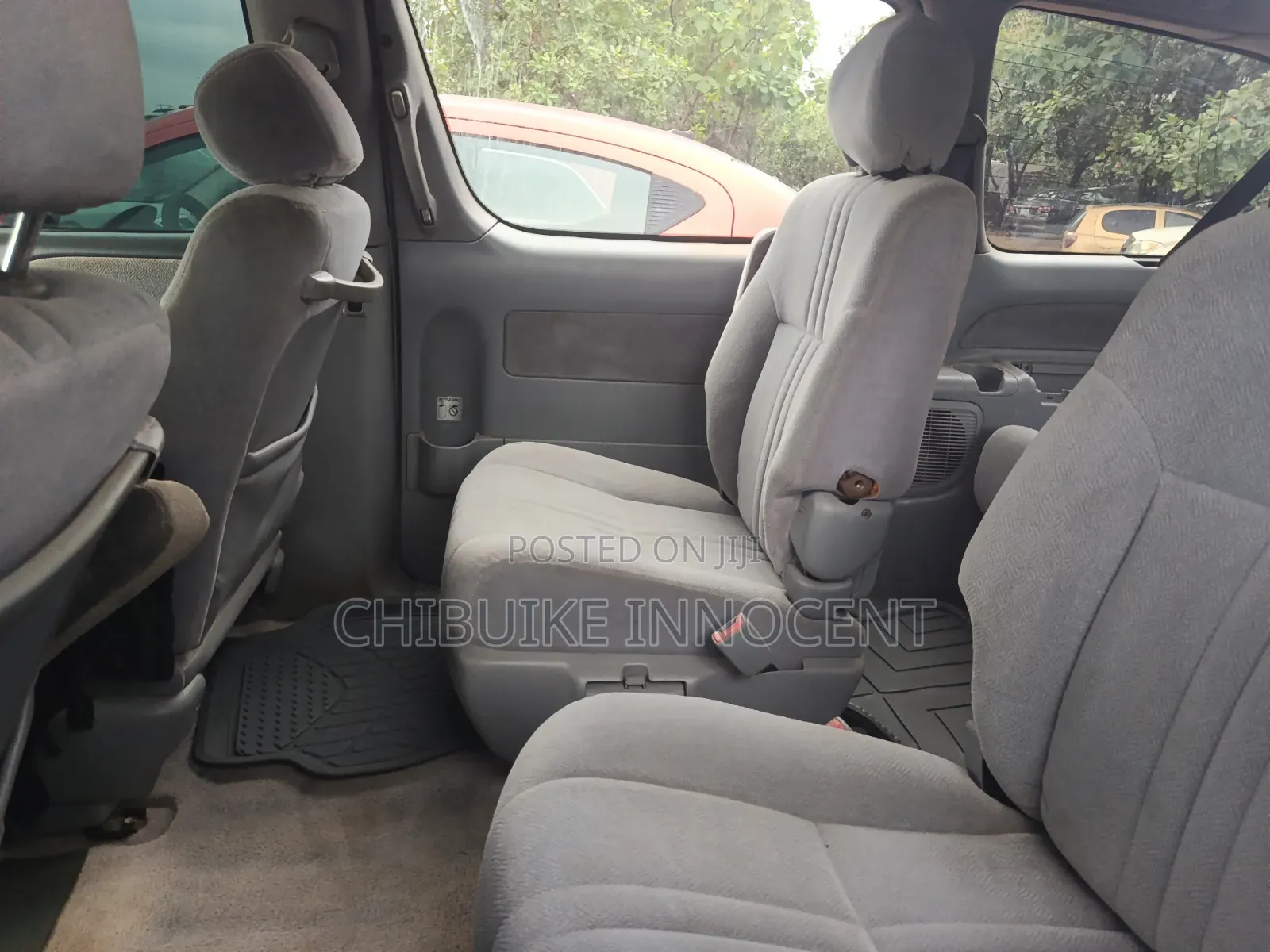 Toyota Sienna 2002 Silver