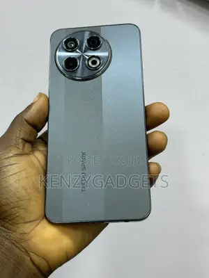 Tecno Spark 30 Pro 256 GB Black