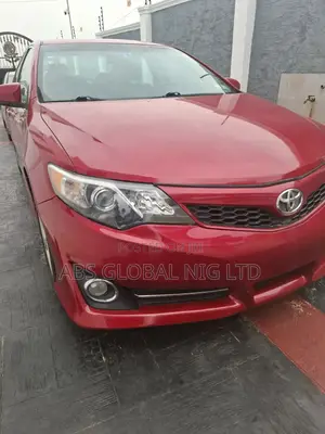 Toyota Camry 2012 Red