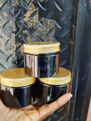 150g Jar Black With Golden Lead