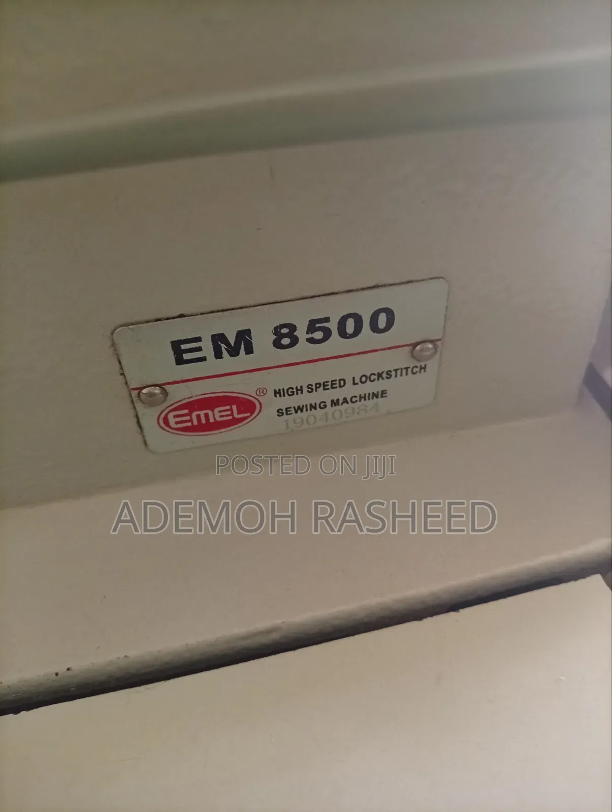 Industrial Sewing Machine