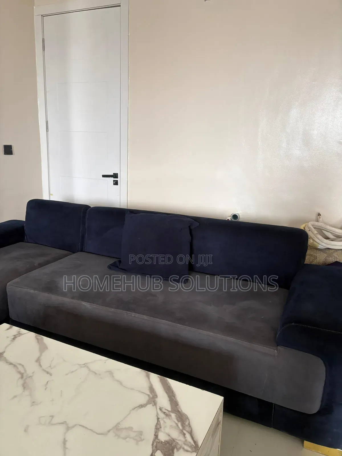 Lshaped Sofa With Center Table