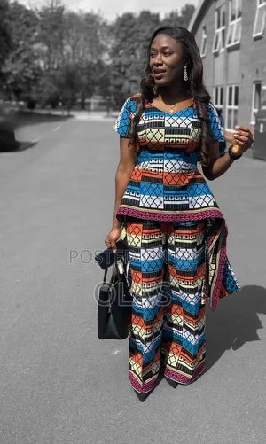 Ackwete Dress