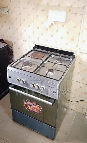 Neatly Used Maxi Standing Gas Cooker 60 by 60 With (3+1+Oven)