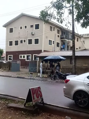 11bdrm Block of Flats in Zone 6 / Wuse for sale