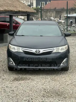 Toyota Camry 2013 Gray