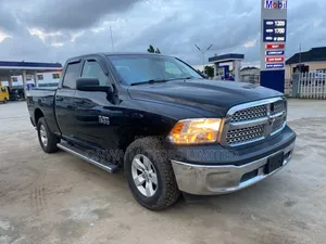RAM 1500 2015 Black