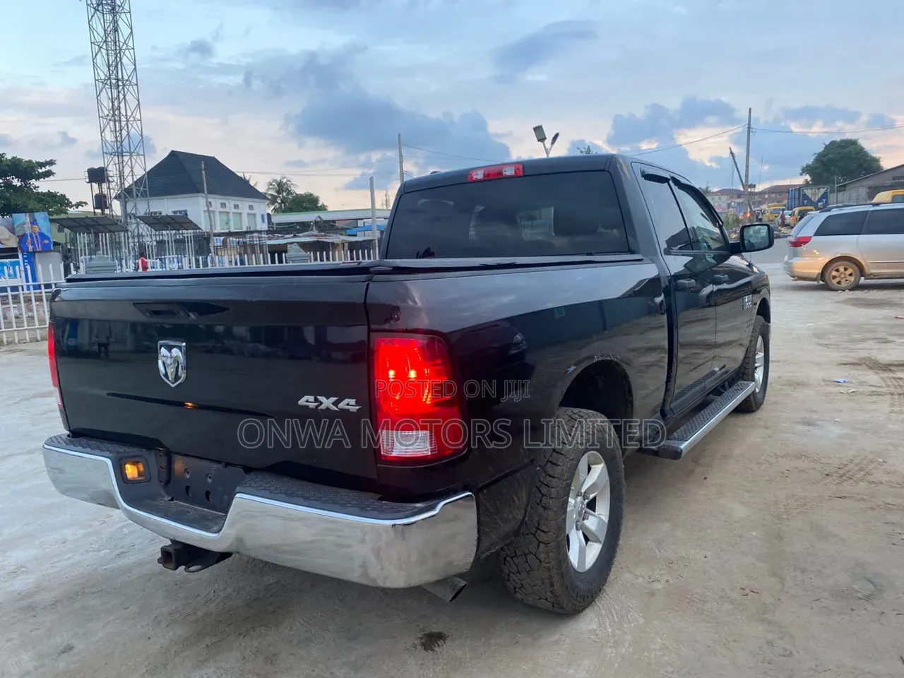 RAM 1500 2015 Black