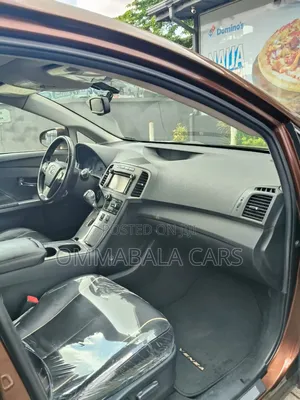 Toyota Venza 2011 Brown