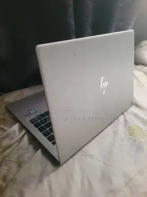 Laptop HP EliteBook 840 G5 8GB Intel Core i5 SSD 256GB