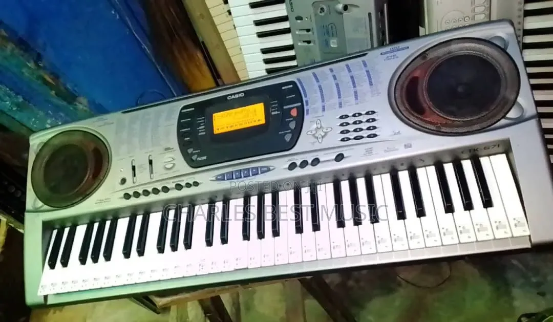 London Using Keyboard