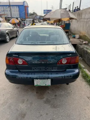 Toyota Corolla 2002 Blue