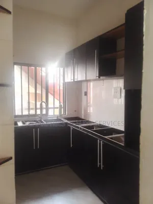 Mini Flat in Lekki Phase 1 for rent