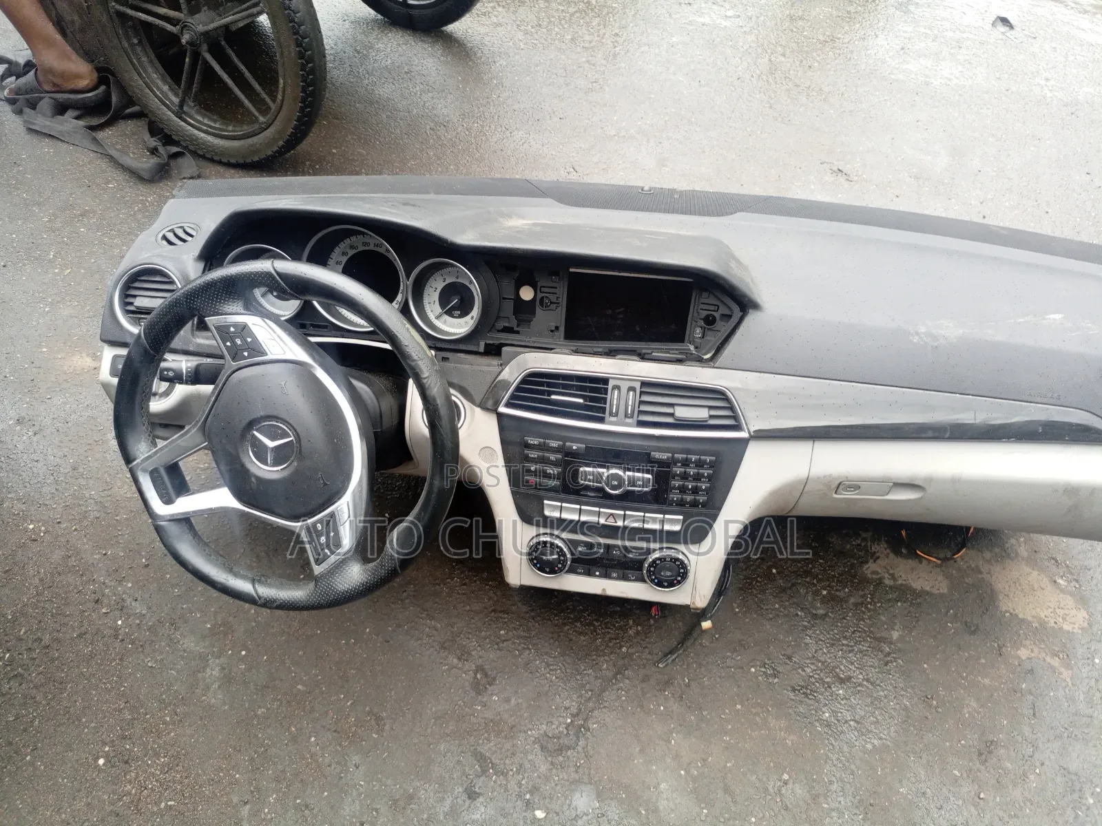 Complete Dashboard With Steering Wheel E Class 2014 (W212)