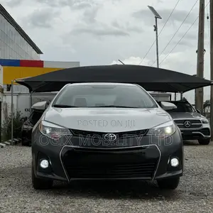 Toyota Corolla 2017 Silver