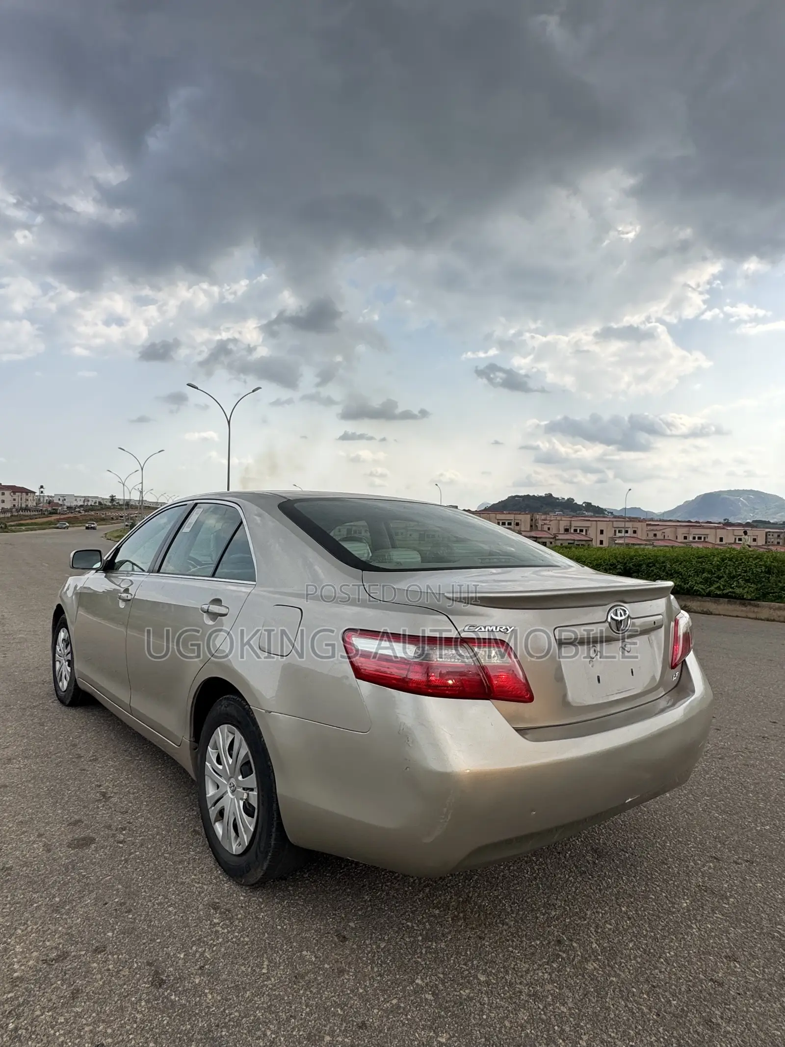 Toyota Camry 2.4 LE 2008 Gold