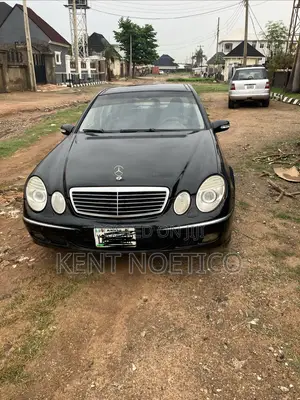 Mercedes-Benz E320 2005 Black
