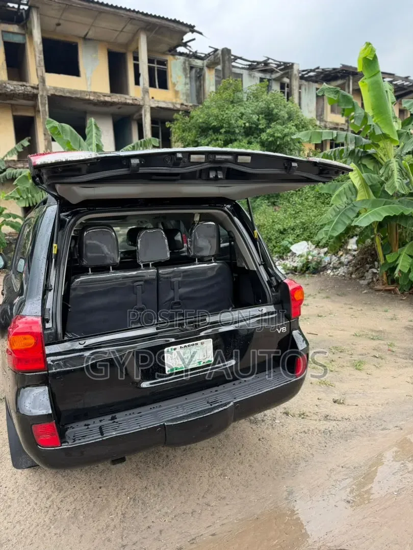 Toyota Land Cruiser 2015 Black
