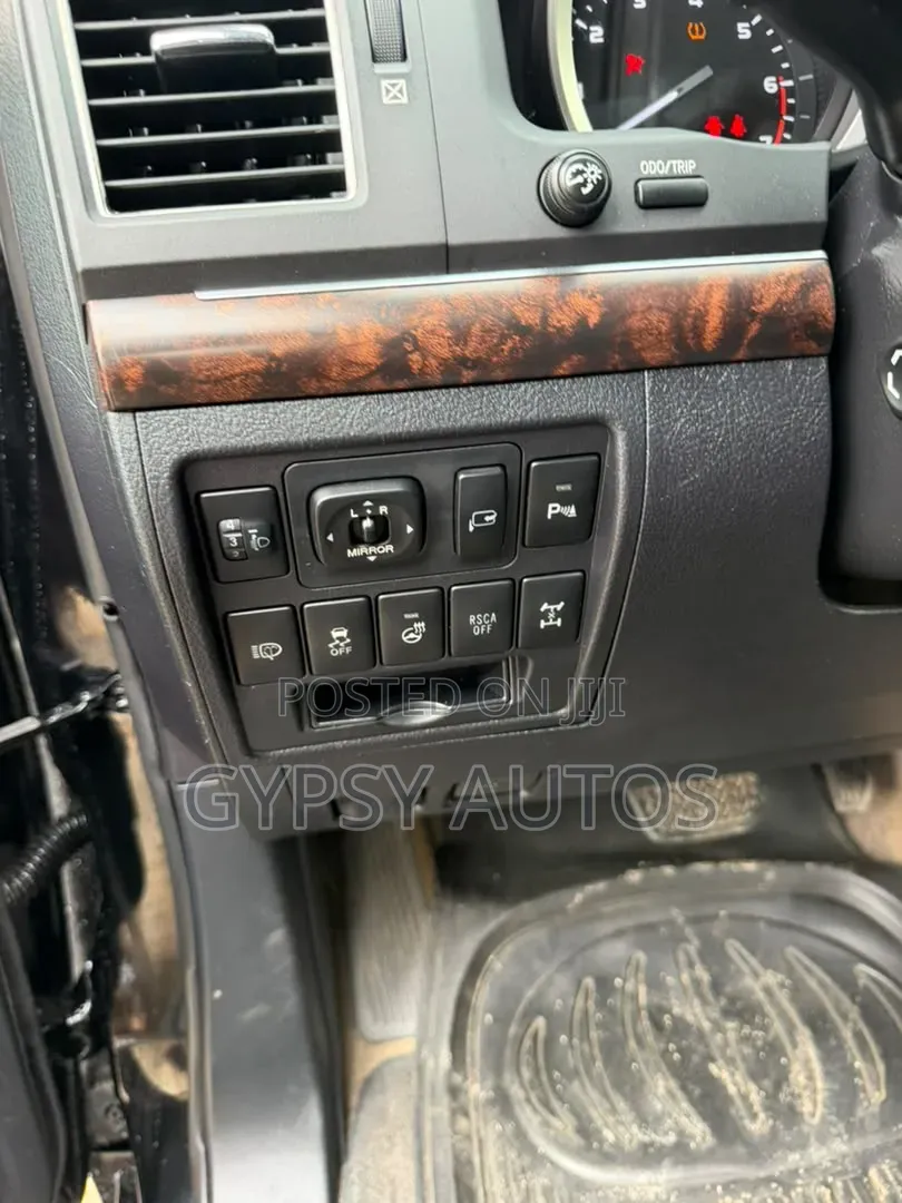 Toyota Land Cruiser 2015 Black